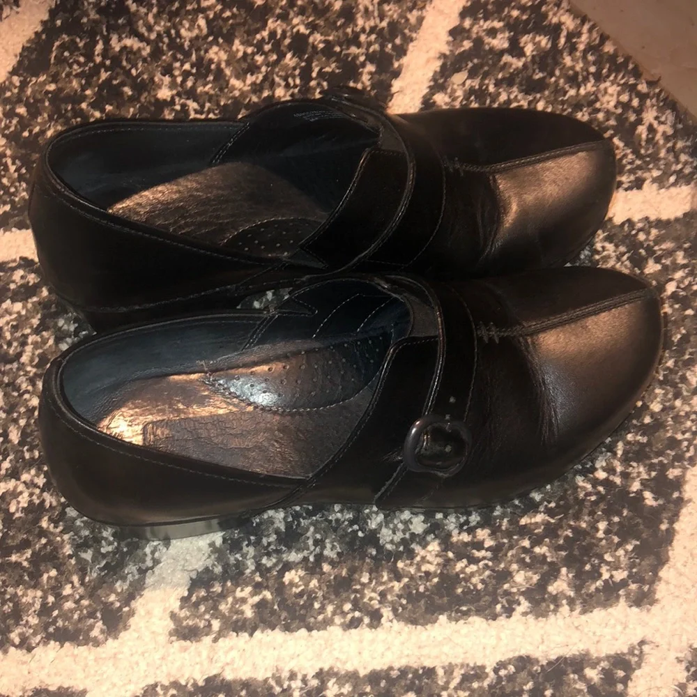 Black dankso Shoes - Picture 2 of 6